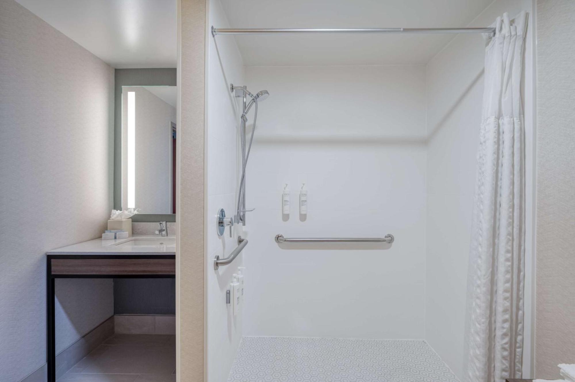 Hilton Garden Inn Clarksburg Luaran gambar